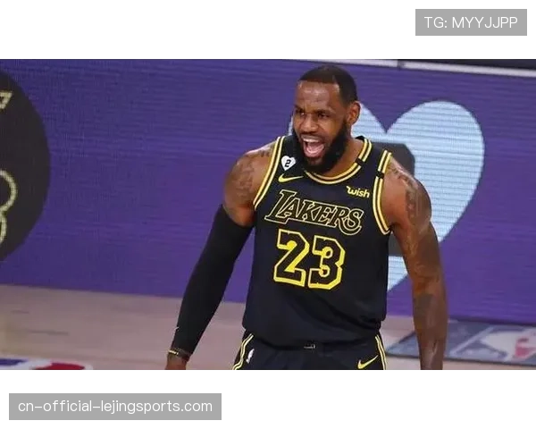 楚阿梅尼攻防两端统治中场 法国后腰补时助攻锁定胜局